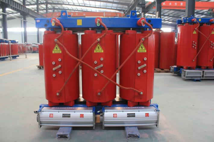 一般北京創(chuàng)聯(lián)匯通電氣全鋁的干式變壓器800kva價格是33900元，全銅的800kva干式變壓器價格是65000元。